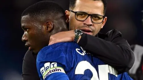 皇马被西班牙节目导演抨击：胜利之下争议不断